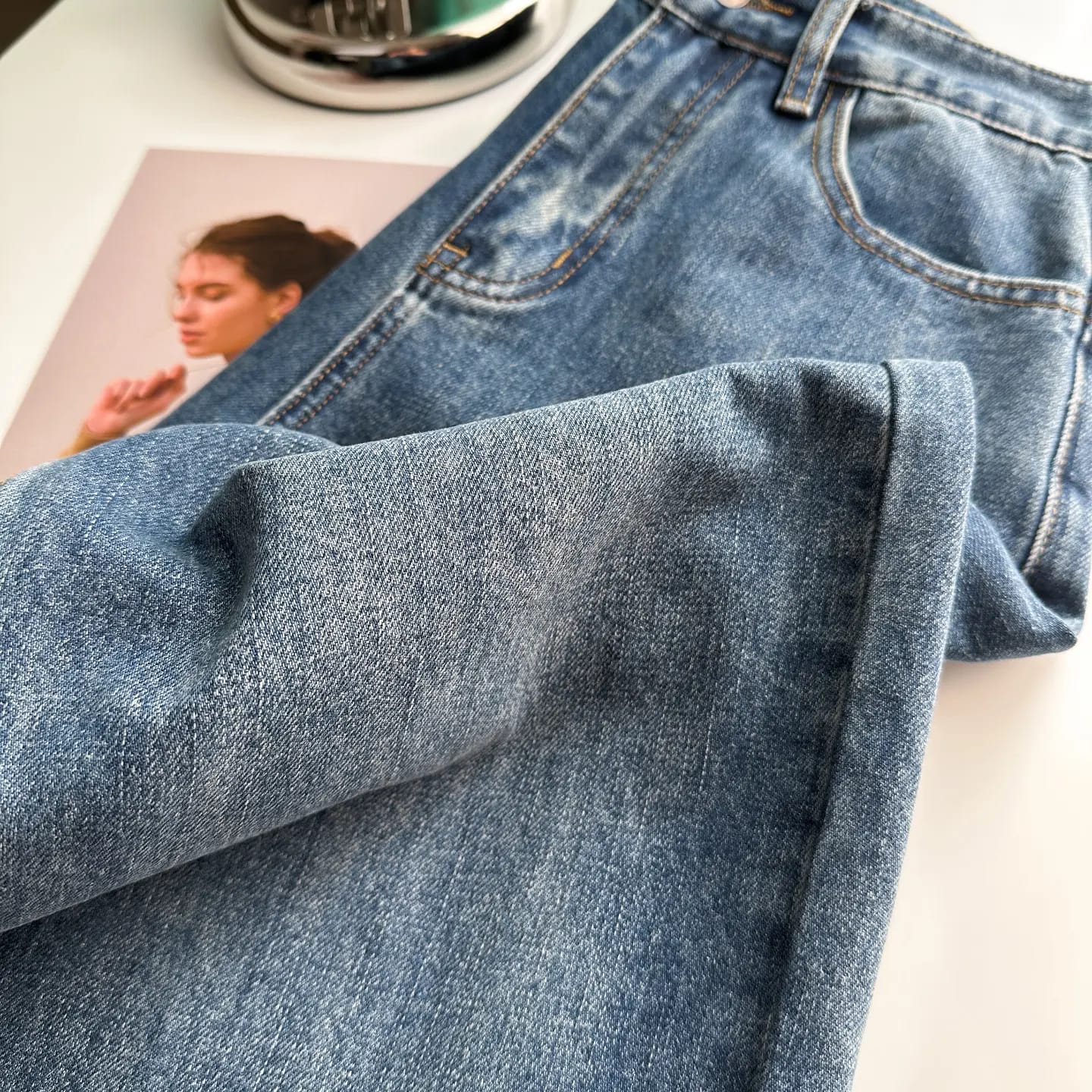 C23 Vintage High-waisted Long Jeans