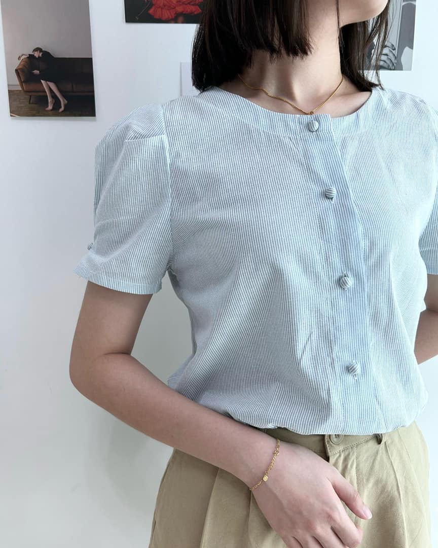 C46 Pale Striped Fabric Blouse