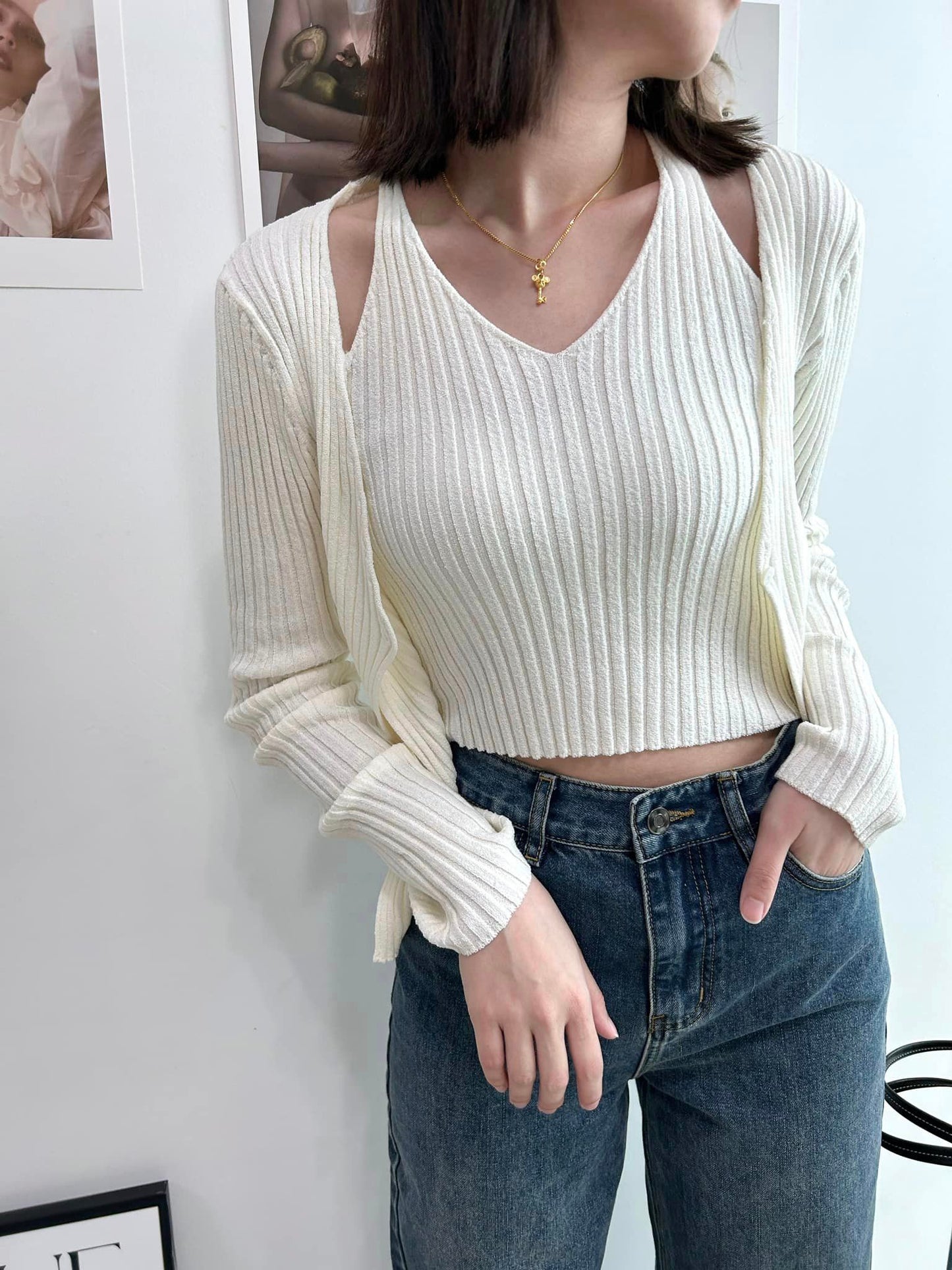 C52 Long-sleeved Mock Two-piece