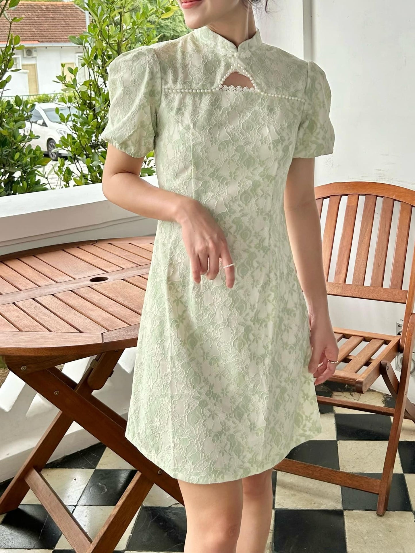 C92 Gina Lace A-lined Cheongsam