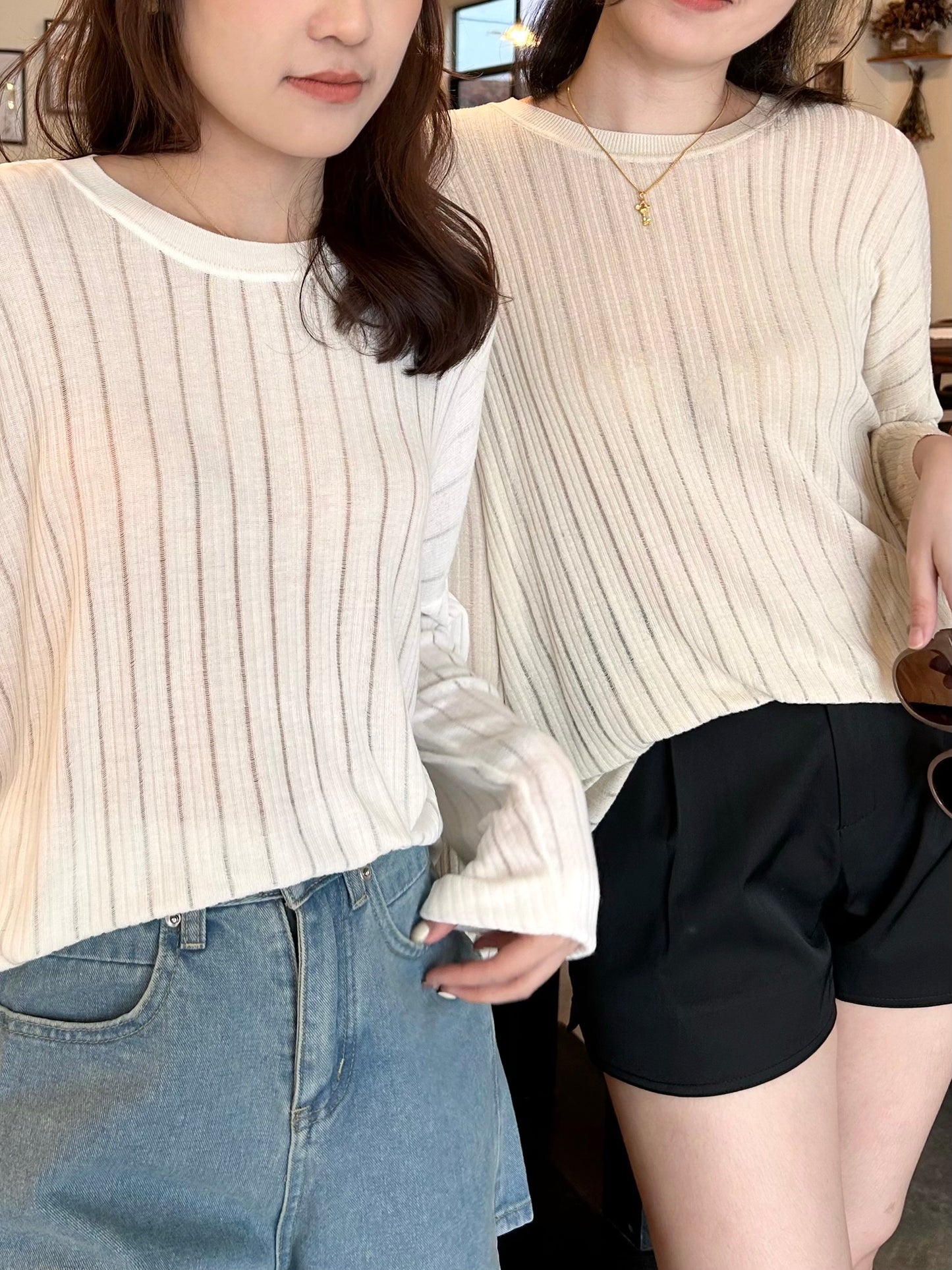 C154 Long-sleeved Loose Sheer Knit