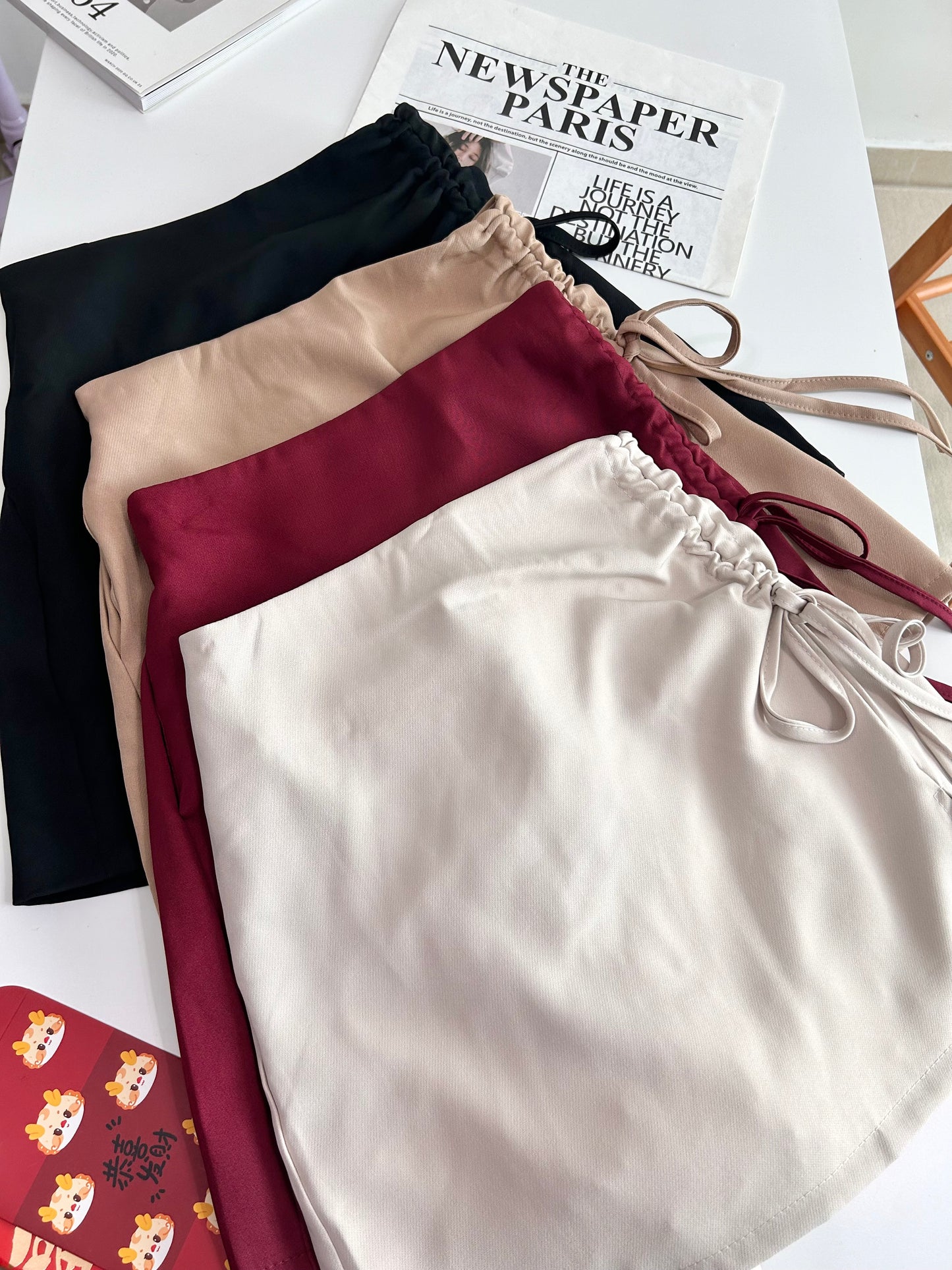 T011 Drawstring High Waist Slit Skirt