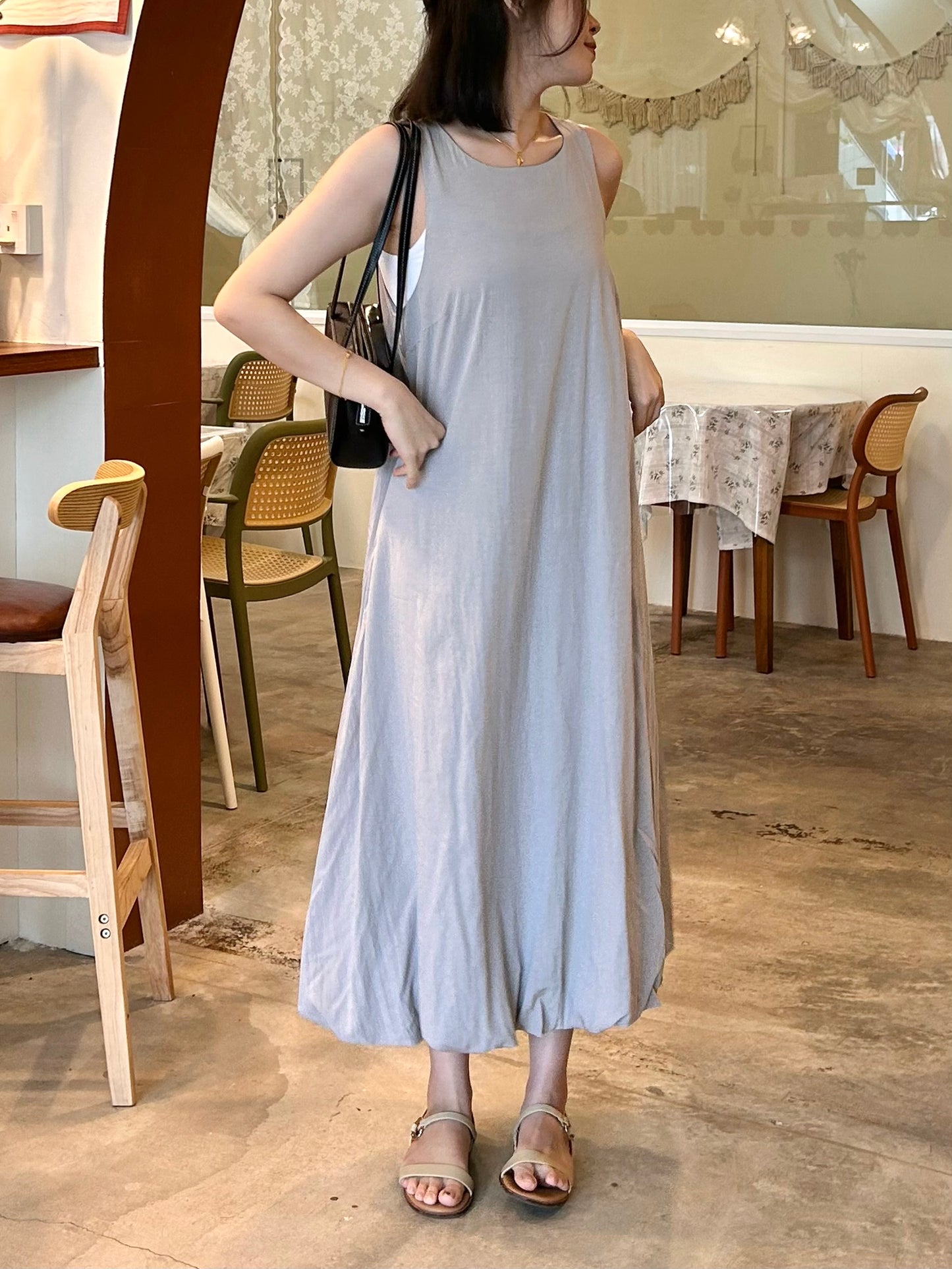 C155 Sleeveless Puffy Long Dress